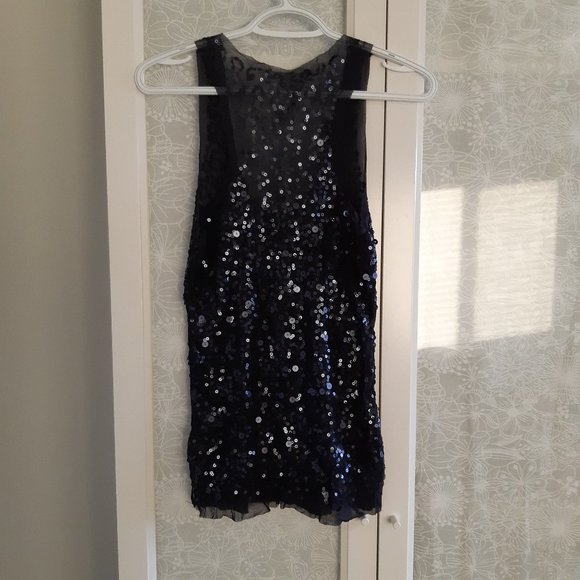 Stretchy sequin tank top - Picture 2 of 3